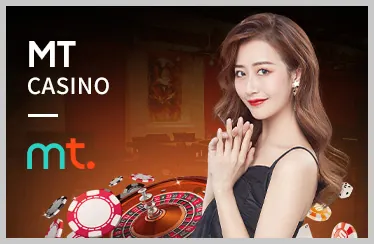 Thẻ VIP màu vàng với các quyền lợi độc quyền